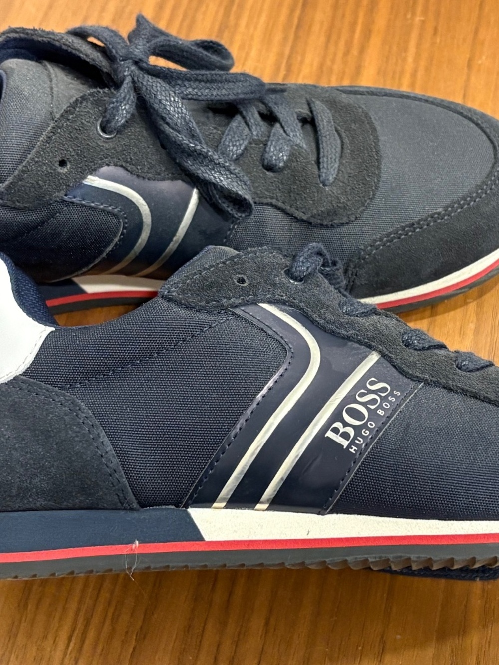 Hugo boss kids shoes size 6